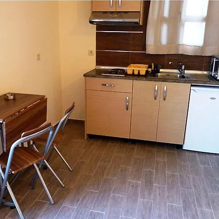 Apartment Asimenis *